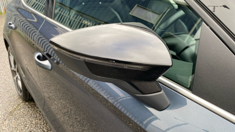 SEAT Arona 1.0 TSI 115 Xcellence Lux [EZ] 5dr DSG Petrol Hatchback